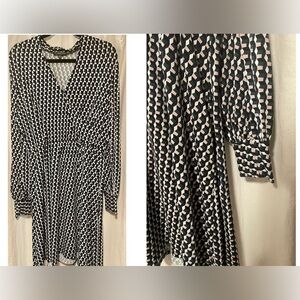 Adrianna Papell long-sleeve faux wrap dress; multicolored geometric— Size Large